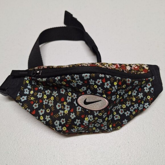 Nike Heritage Belt Bag Fanny Ack Waist Floral Poppy Travel Small Discreet Vacay - Picture 1 of 7
